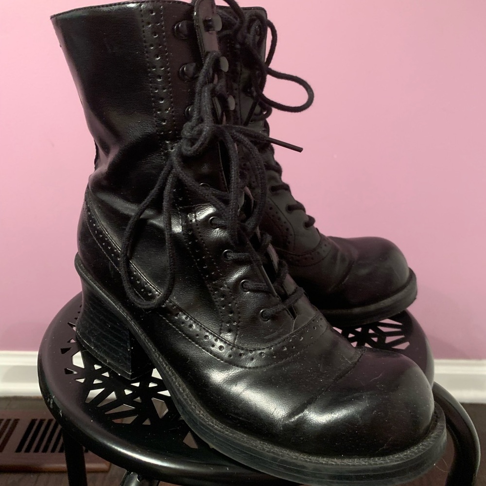Unique Witchy boots!!